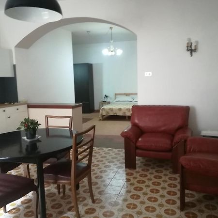 La Casa Di Astrea Bed & Breakfast Caiazzo Phòng bức ảnh