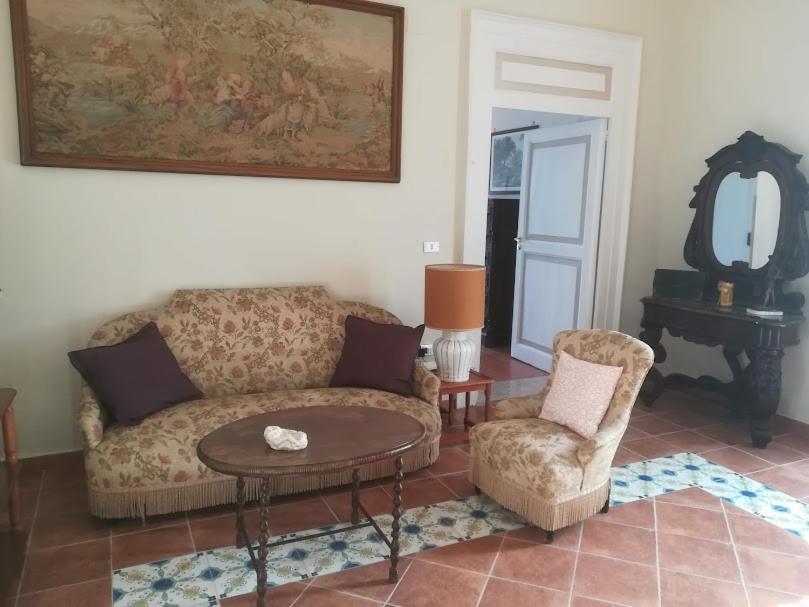 La Casa Di Astrea Bed & Breakfast Caiazzo Ngoại thất bức ảnh
