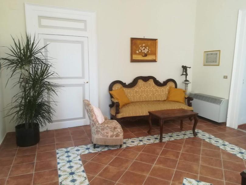 La Casa Di Astrea Bed & Breakfast Caiazzo Ngoại thất bức ảnh